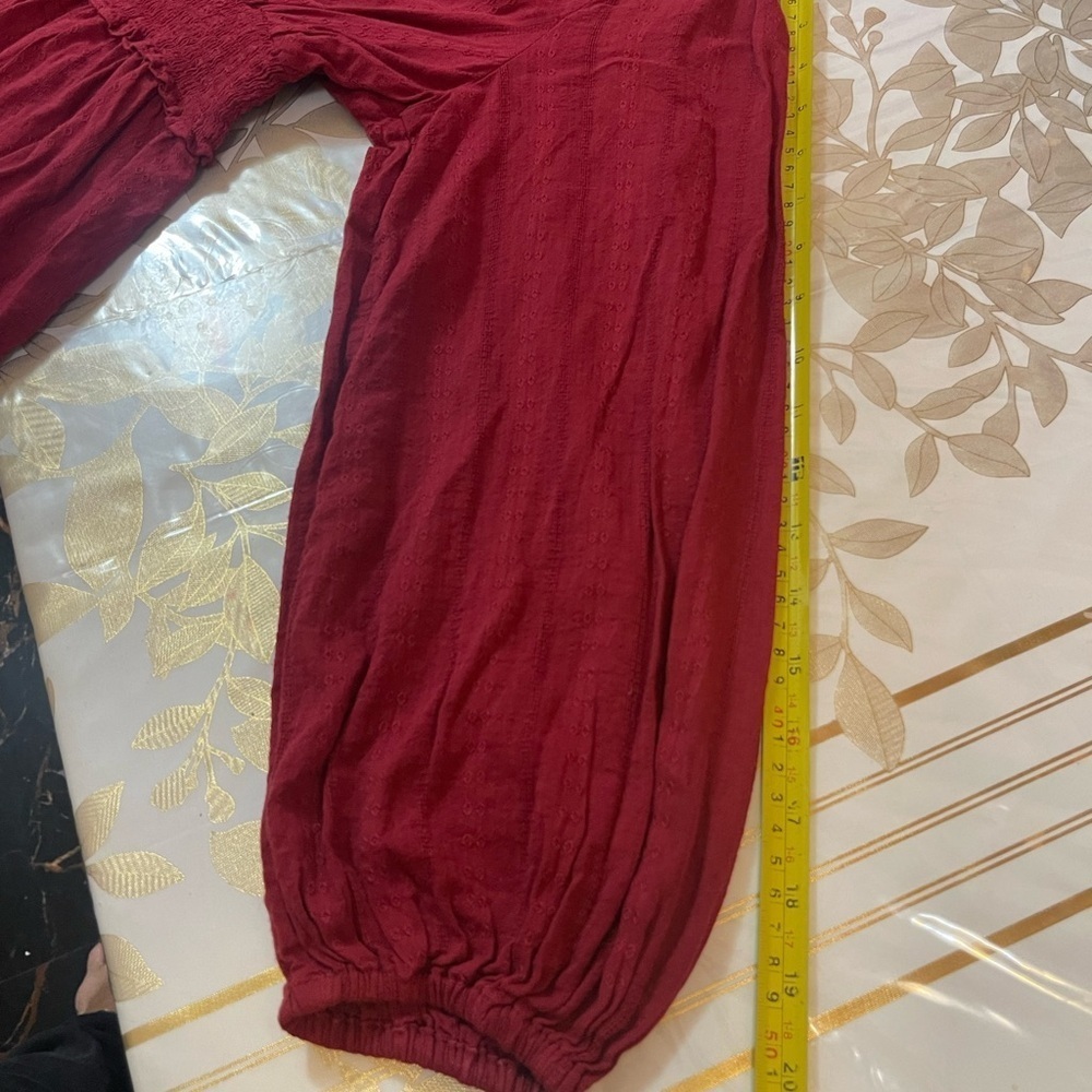 Old Navy Top Blouse Petite Sz XS Puff-Sleeve Wrap-Effect Maroon Color - Picture 6 of 6